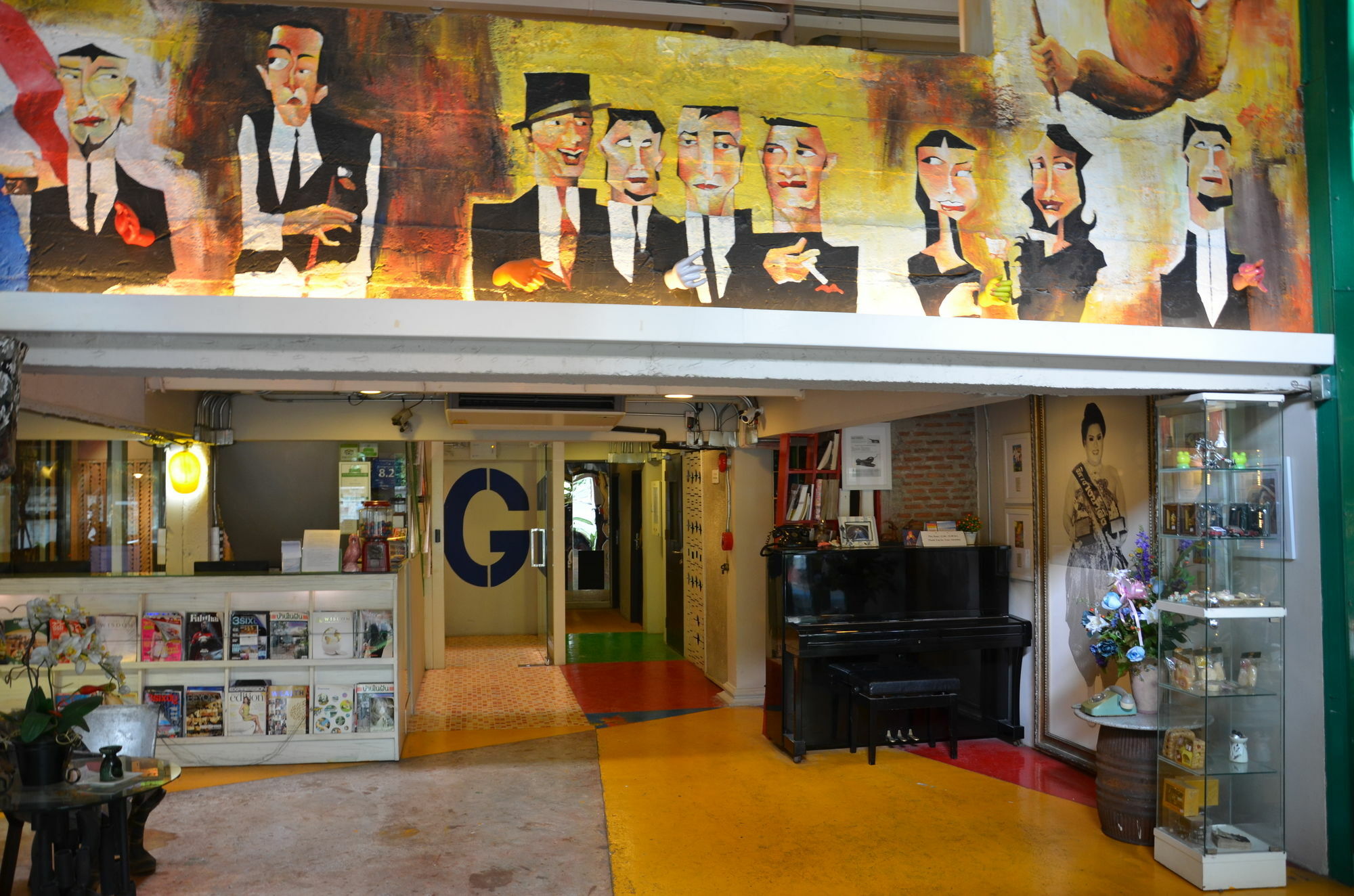 Silom Art Hostel Banguecoque Exterior foto