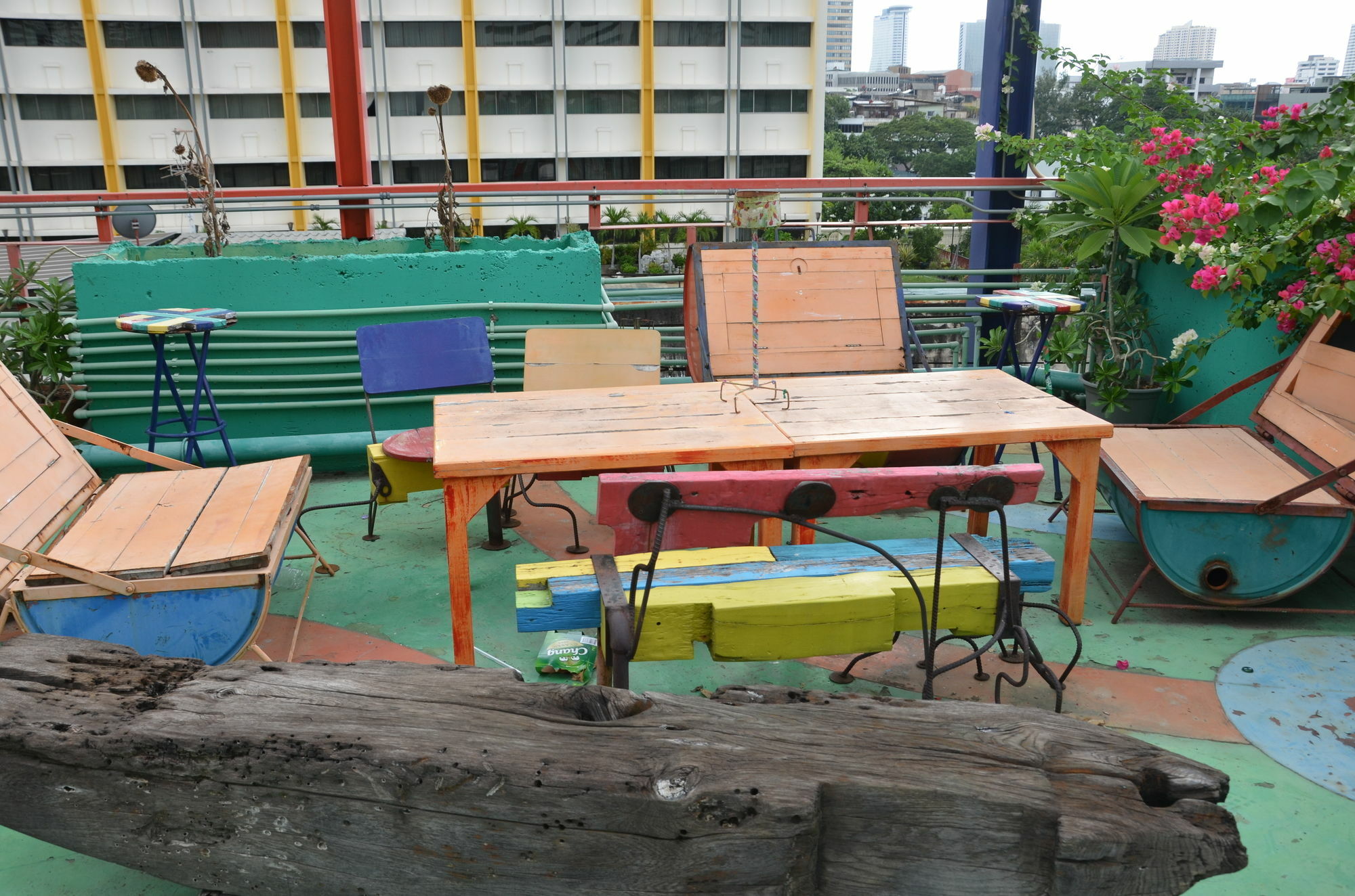 Silom Art Hostel Banguecoque Exterior foto