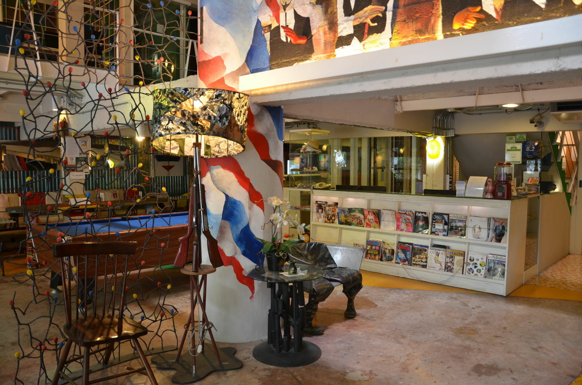 Silom Art Hostel Banguecoque Exterior foto